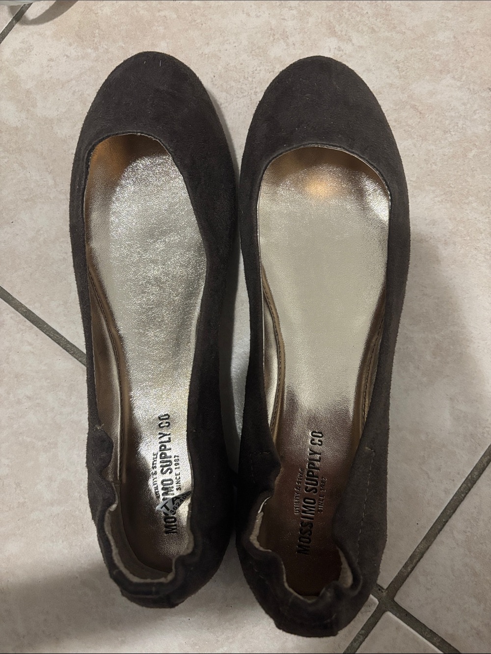 Mossimo Supply Co. Dark Brown Suede Round-Toe Ballet Flats